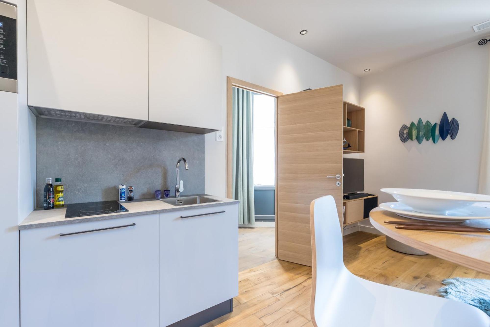 Refined & Cozy 1 Bedroom Downtown Ницца Экстерьер фото
